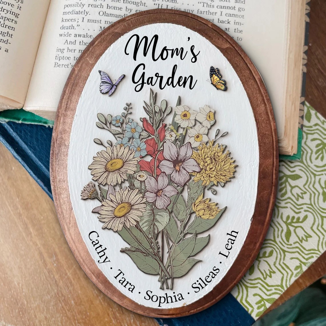 Custom Mom's Garden Birth Flower Bouquet Art Oval Wood Sign For Christmas Gift