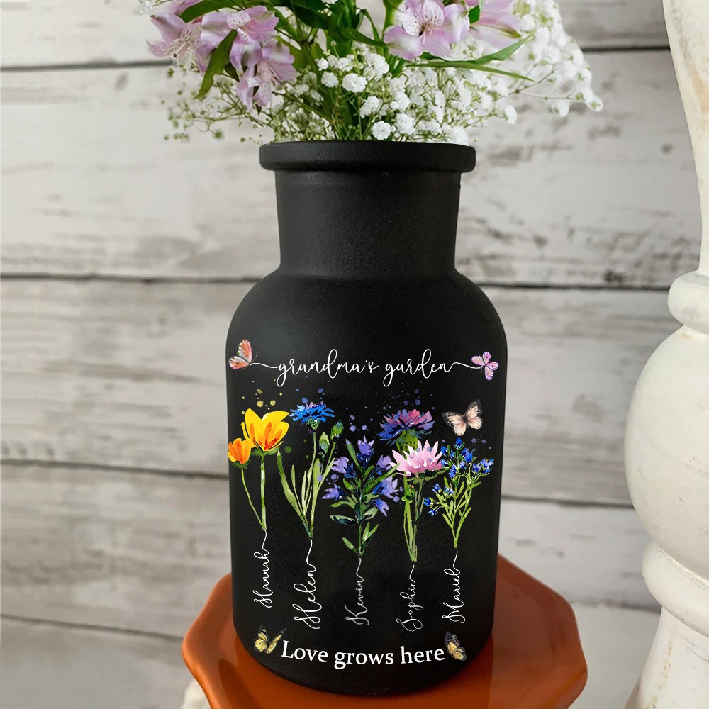 Personalized Grandma's Garden Vase With Grandchildren Name and Birth Month Flower For Christmas Gift