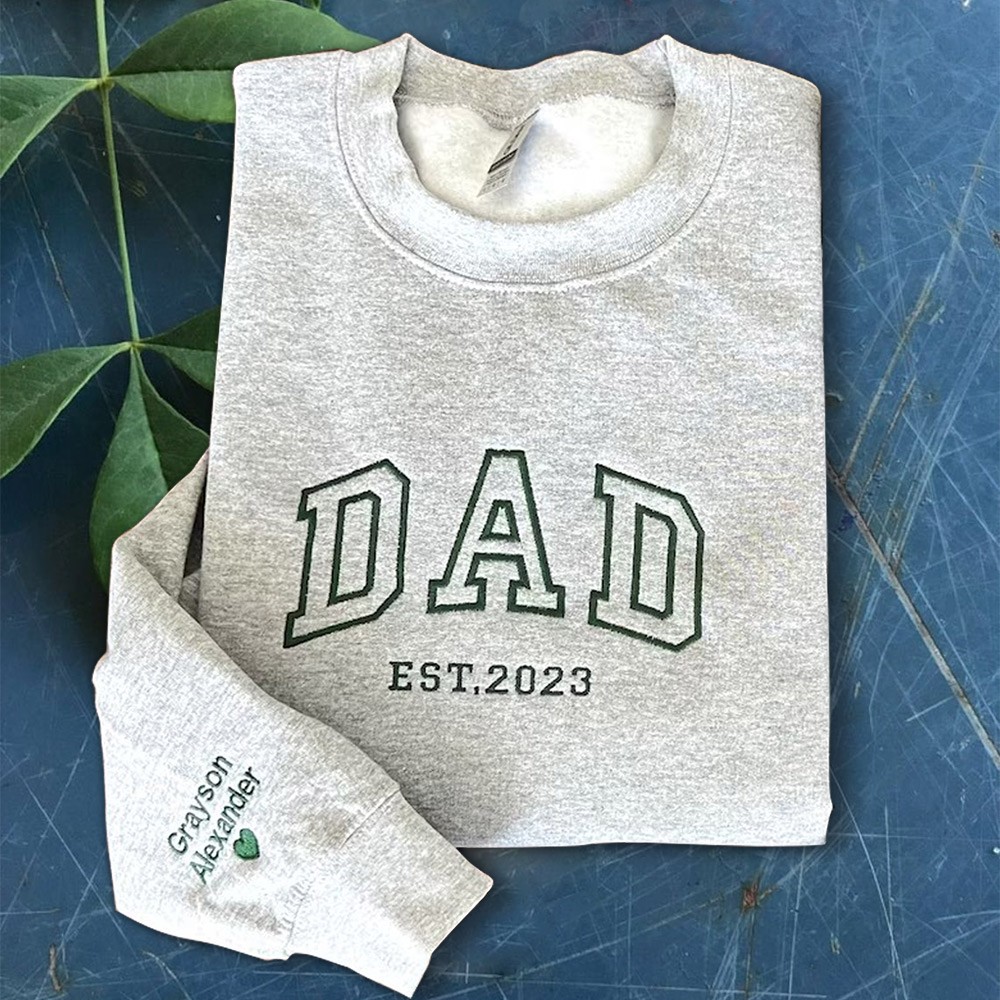 Custom Embroidered Dad Sweatshirt Hoodie with Kids Names For Father's Day Gift Ideas