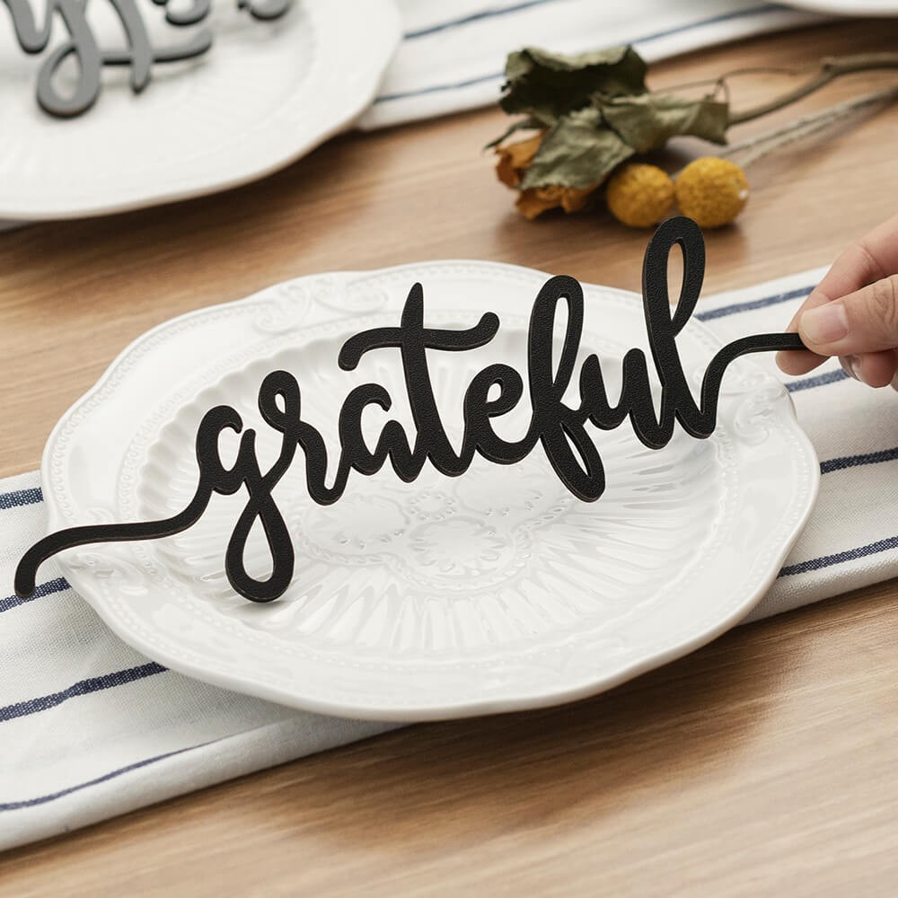 Thanksgiving Place Cards For Dining Table Decor Grateful Words Sign