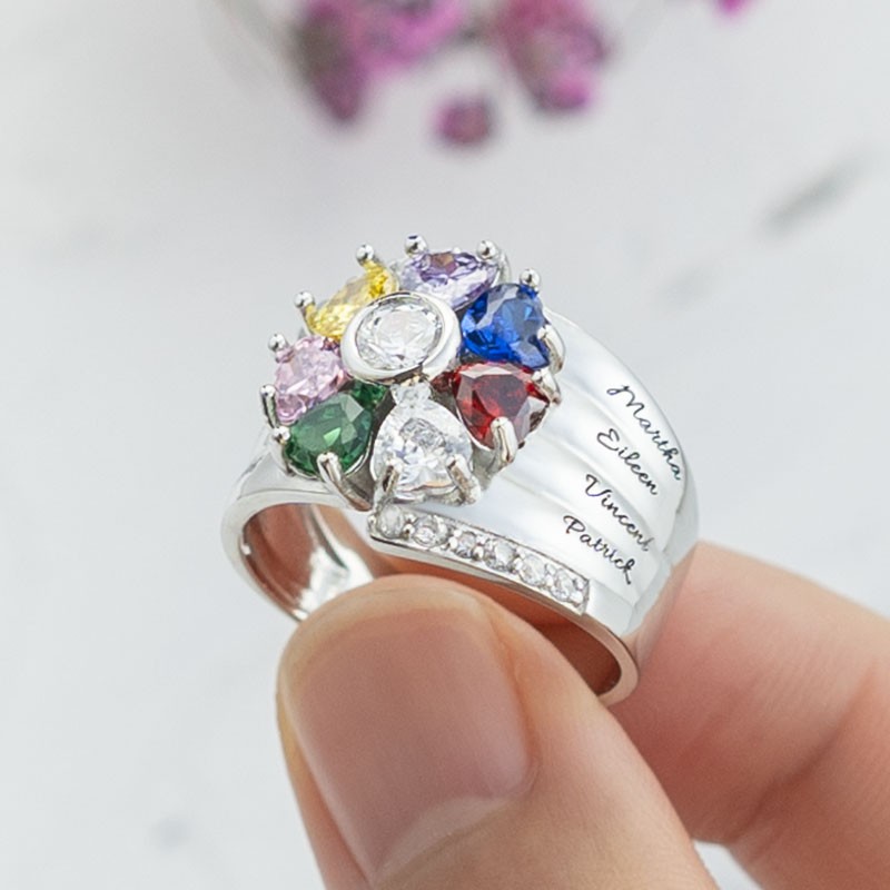 S925 Silver Personalised Engraved Heart-Shaped Birthstones Ring with 1-8 Names