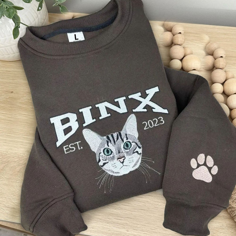 Personalized Embroidered Cat Dog Photo Sweatshirt Hoodie For Pet Lover Keepsake Gifts