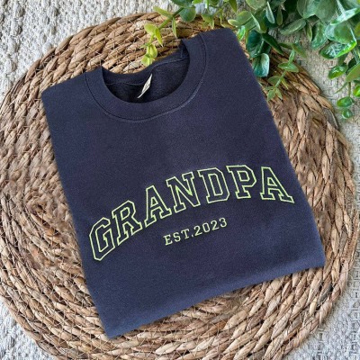 Custom Embroidered Dad Sweatshirt Hoodie with Kids Names For Father's Day Gift Ideas